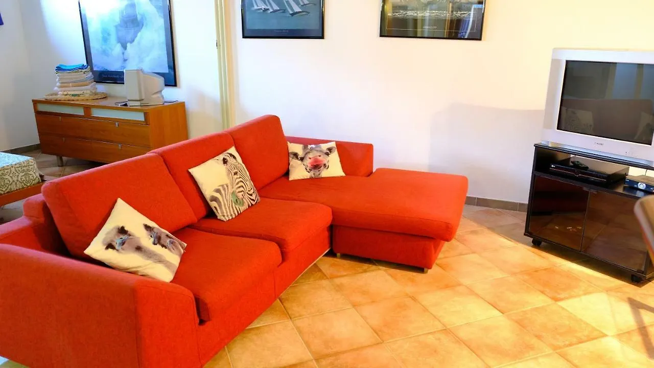 La Baia Casa Vacanze-Seminterrato Portoscuso